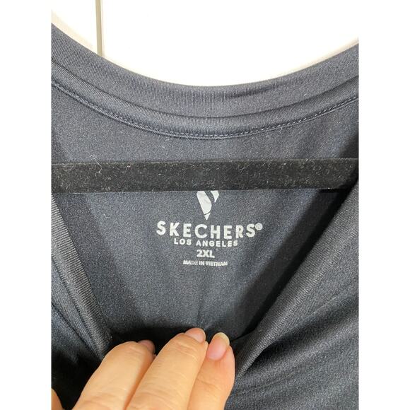 Skechers Black Crew Round Neck Long Sleeve Athletic Tee Size 2XL - Picture 2 of 9